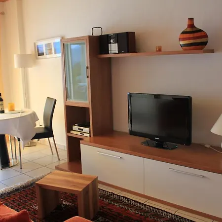 Casa San Martino * رونكو سوبرا أسكونا